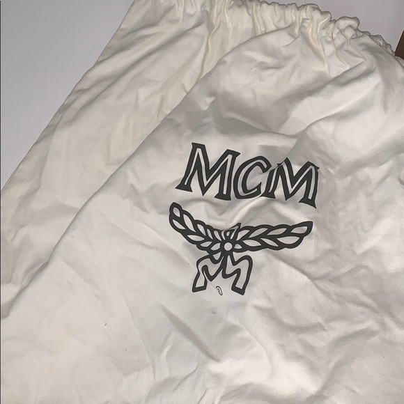 Mcm bAg - Picture 2 of 2